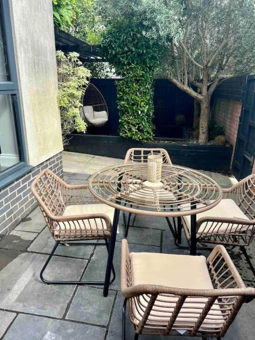 Private Garden Oasis In Central Bristol Bagian luar foto